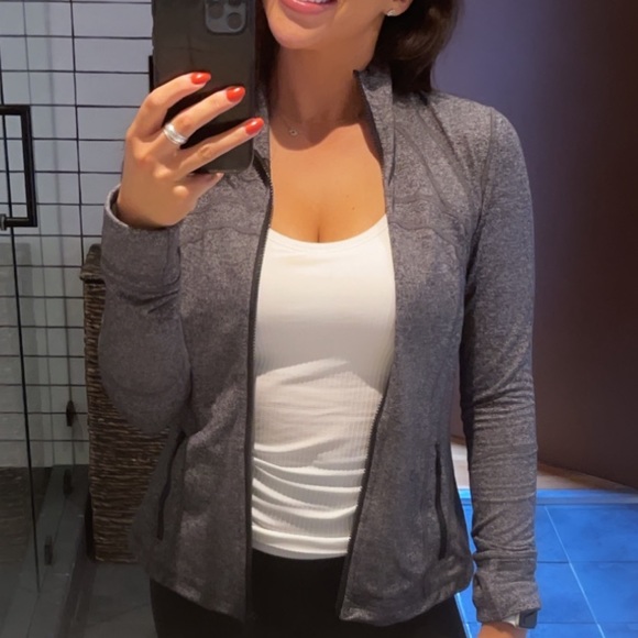 Lululemon Define Jacket - Picture 6 of 6